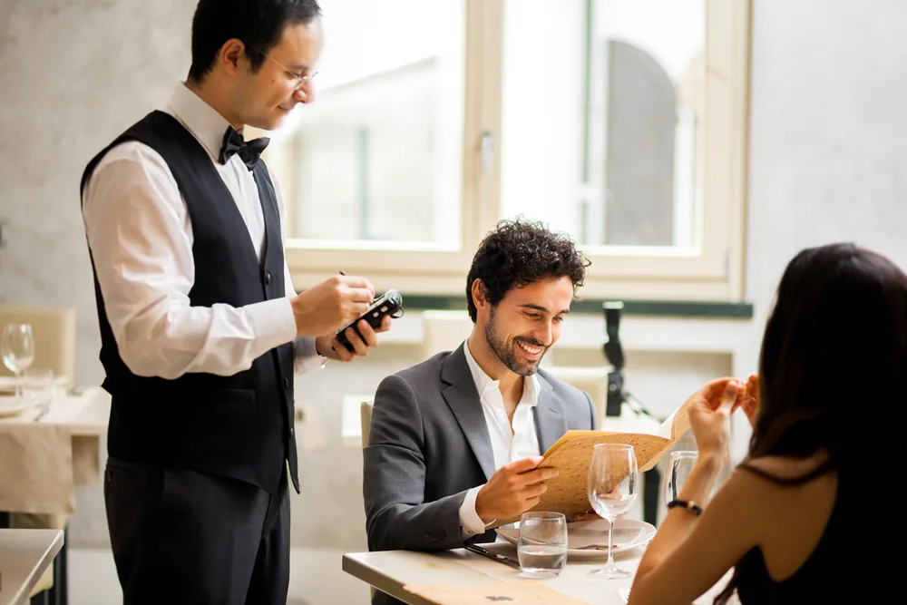 Il lavoro invernale cresce dell’8,4% con Commercio GDO, Retail, Turismo e Ristorazione a fare da traino