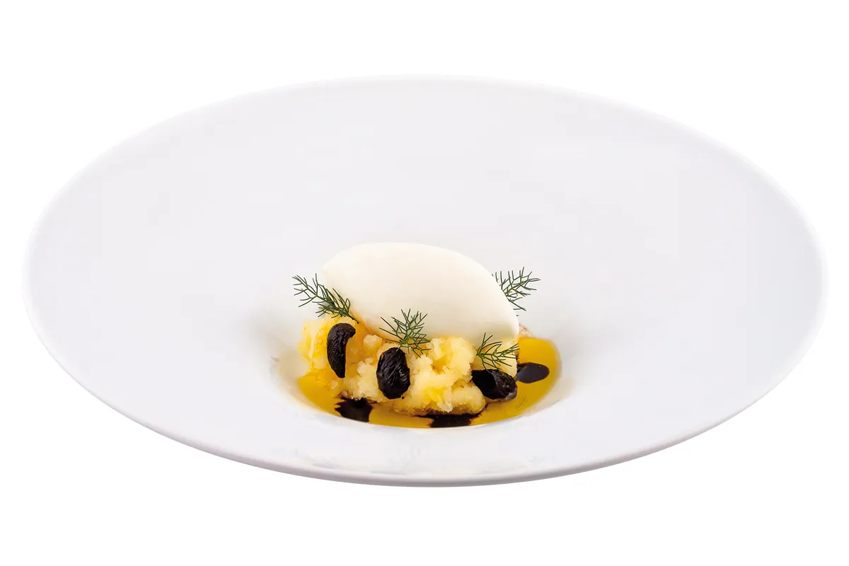 GELATO AL LATTE DI CAPRA GRANITA DI BERGAMOTTO, OLIVE NERE E RISTRETTO DI LIQUIRIZIA